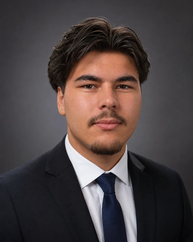 Portraitfoto von Marc Höfer